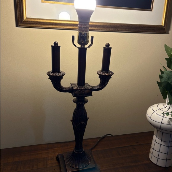 Sale🔥🔥🔥Dale Tiffany Baroque Candelabra Table Lamp - Picture 2 of 11